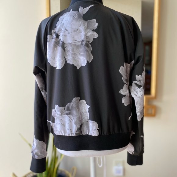 Albion Peony Floral Bomber Jacket medium - Picture 4 of 16